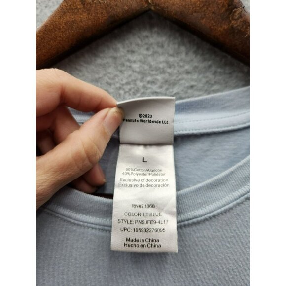 Peanuts Snoopy Light Blue Short Sleeve Graphic Tee Shirt L - Picture 3 of 4